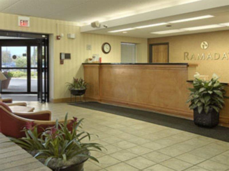 Holiday Inn Indianapolis - Airport Area N By Ihg Exterior foto